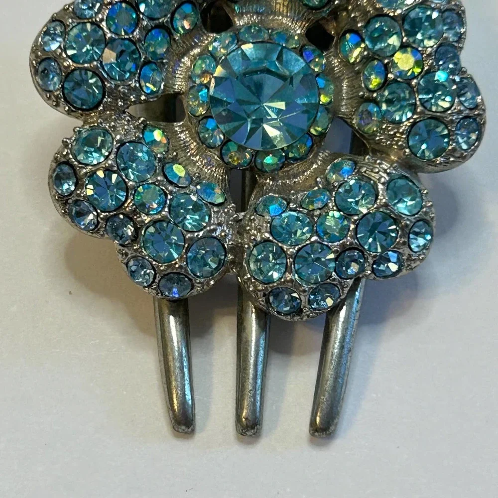 Blue Rhinestone Flower Claw‎ Clip